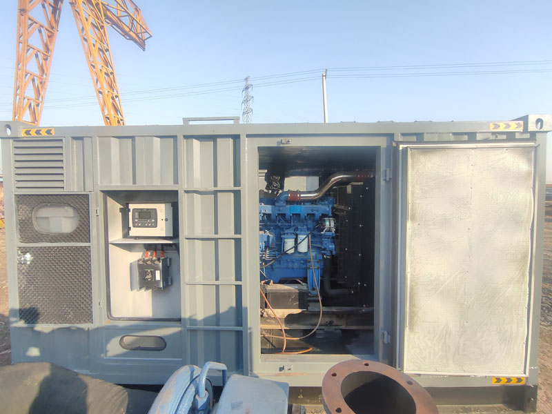 西宁柴油发电机组的机油多久更换一次比较合适？