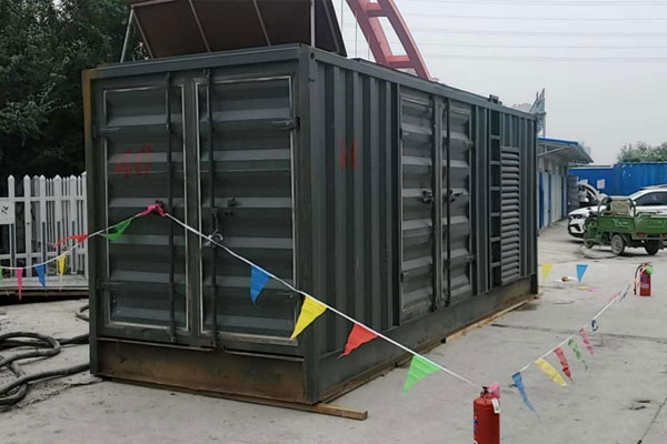 西宁发电机租赁空气滤清器多久更换一次?